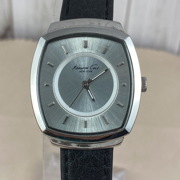 Kenneth Cole Silver Tone Black Leather Band - Picture 1 of 7